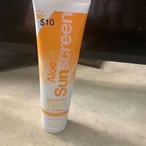 Aloe sunscreen